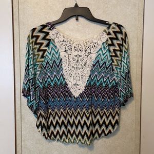 Cute top - Size M - NWOT